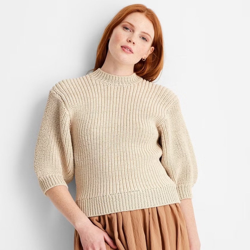 Crewneck Short-Sleeve Knit Sweater in Cream